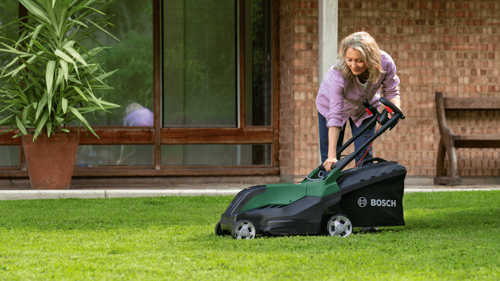 BOSCH AdvancedRotak 40-650 elektriskais zāles pļāvējs, 1800 W, 40 cm