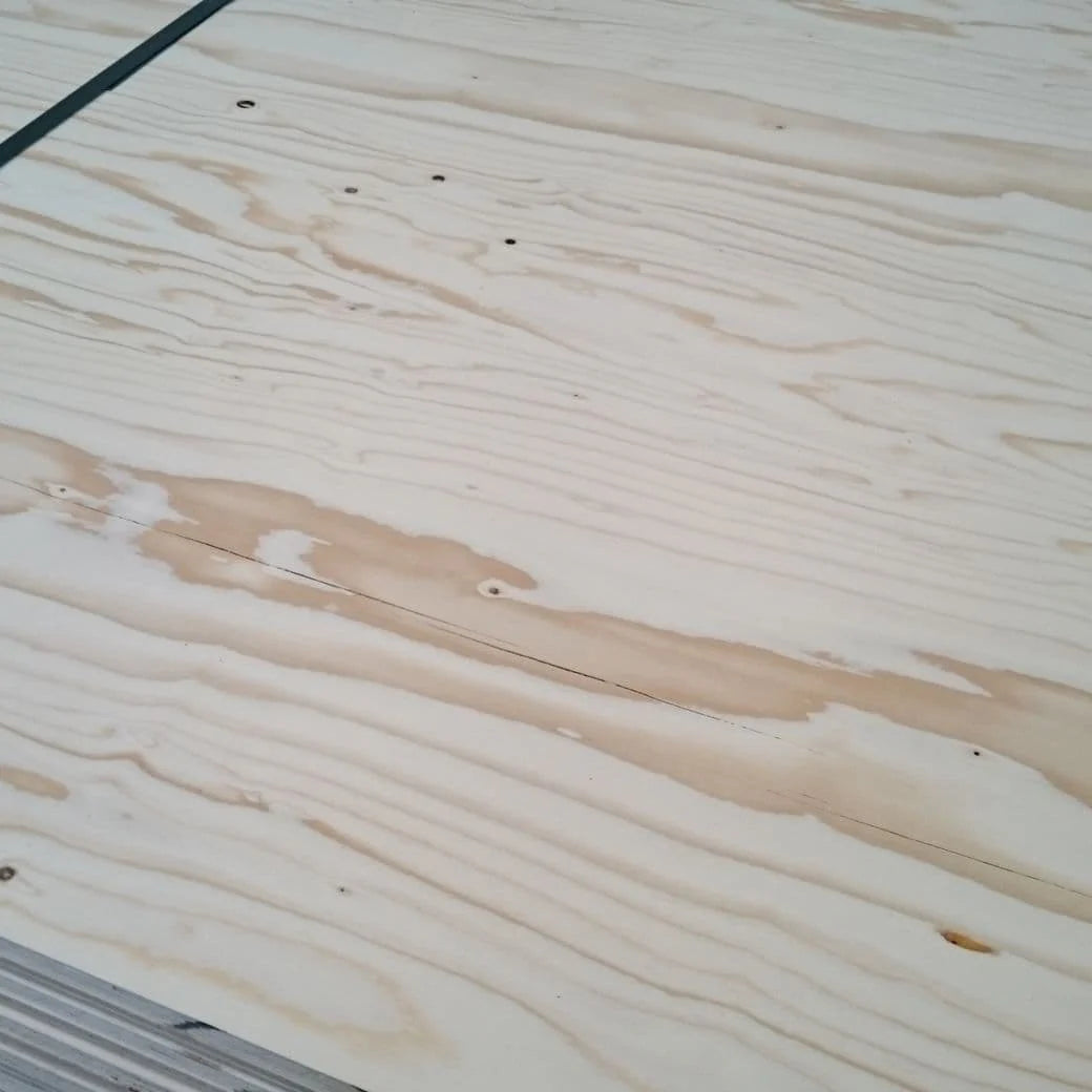 Фанера 21x2500x1250 III/III ель WISA-Spruce